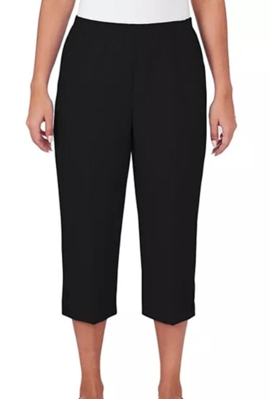 Alfred Dunner Women's Petite Classic Capri Pants in Black
